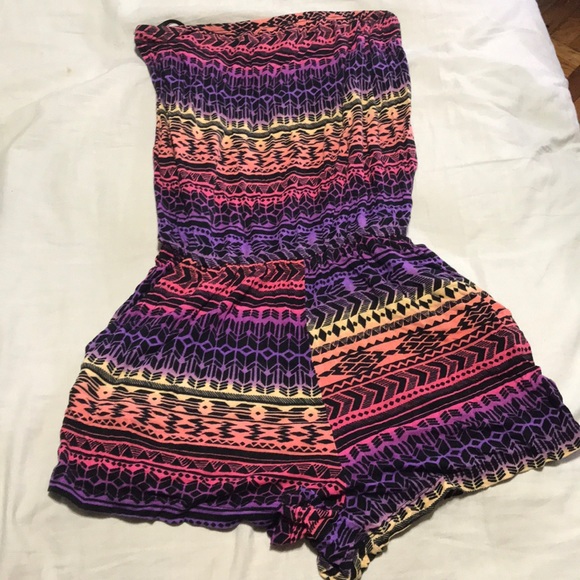 Aztec romper - Picture 1 of 1